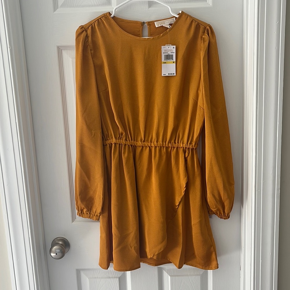 Micheal Kors Gold long sleeve lightweight dress size medium
